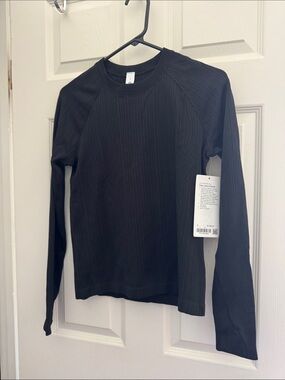 lululemon athletica Black Long Sleeve Ribbed Tee